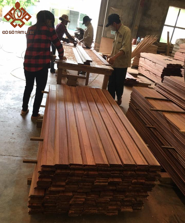 Xưởng sản xuất sàn gỗ tự nhiên