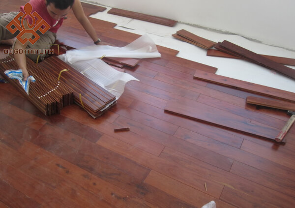 Quy trình lắp đặt sàn gỗ tự nhiên
